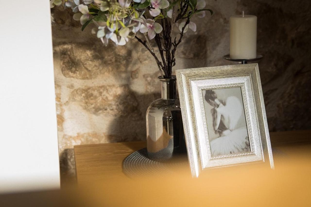 Villa Dvori Stipanovi With Heated Pool And Jacuzzi Donje Rascane Exterior foto