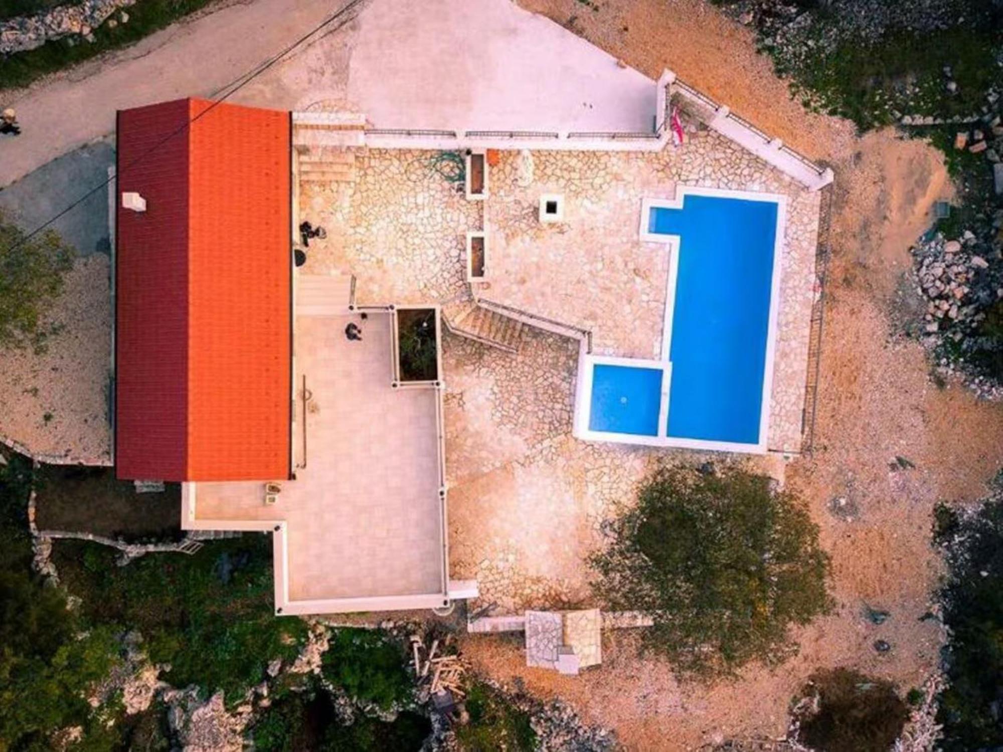 Villa Dvori Stipanovi With Heated Pool And Jacuzzi Donje Rascane Exterior foto